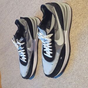 Nike Waffle One SE White Black Gray Fog Sneakers DD8014-004 Men's 12